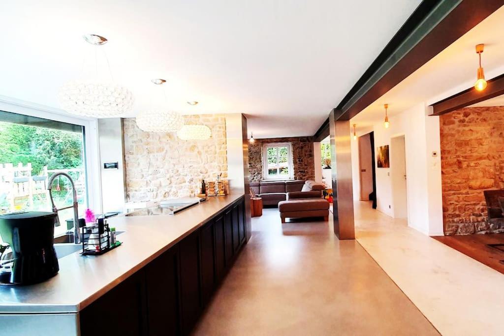 Bruce'S Countryhouse Niederweis ภายนอก รูปภาพ